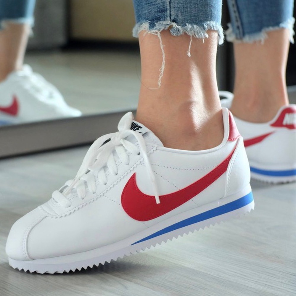 NIKE Basic Cortez Leather Sneakers Shoes New - Picture 3 of 14